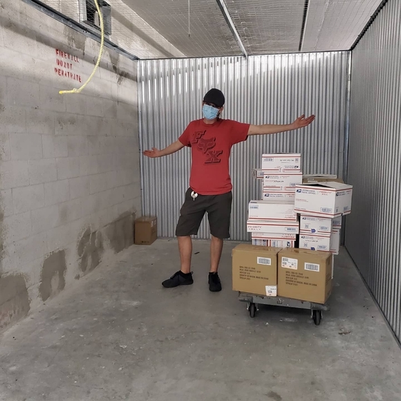 LUXURY ON A DIME LLC - Picture 7 of 16